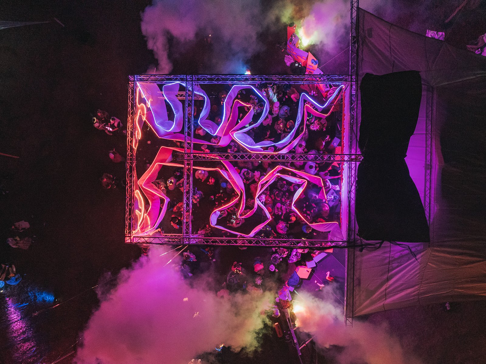 ART DIRECTION — ALEX DOWSING